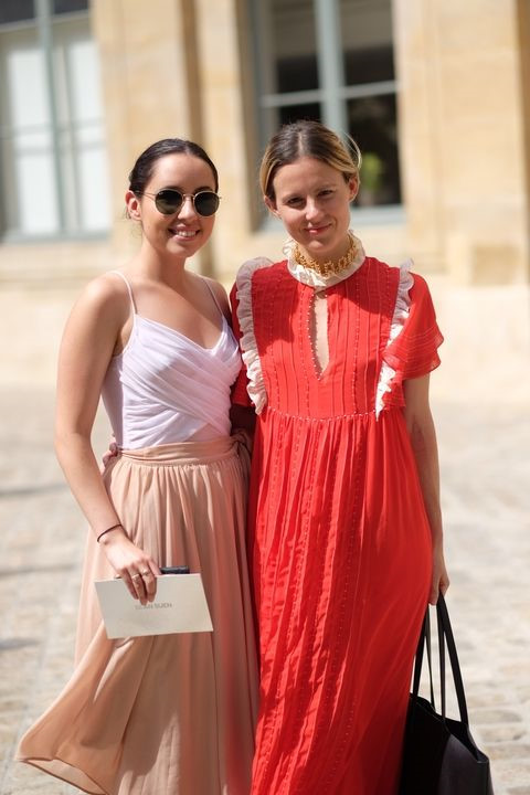 Street style ngày hè của các cô gái Pháp thanh lịch